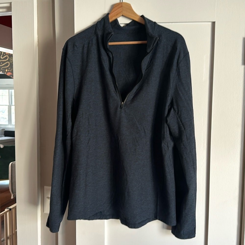 Men’s 1/4 zip lulu lemon
